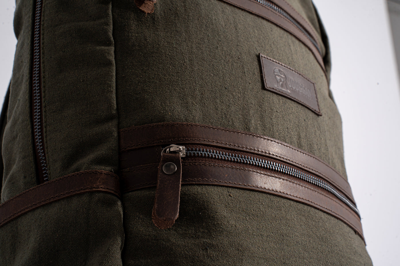 Randel waxed canvas backpack – Army