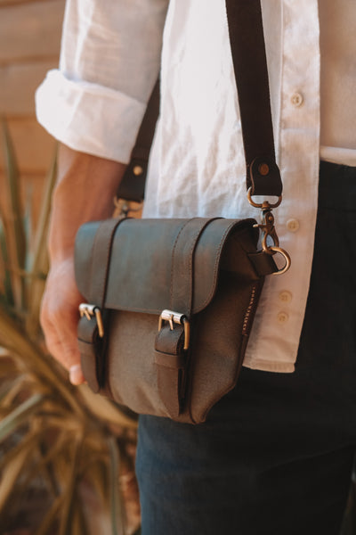 Tammy Crossbody Bag - Navy Blue